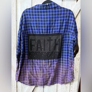 Upcycled Bleached Purple Faith Flannel Size: L